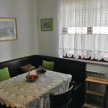 아파트 Stunning In With 2 Bedrooms And Wifi *